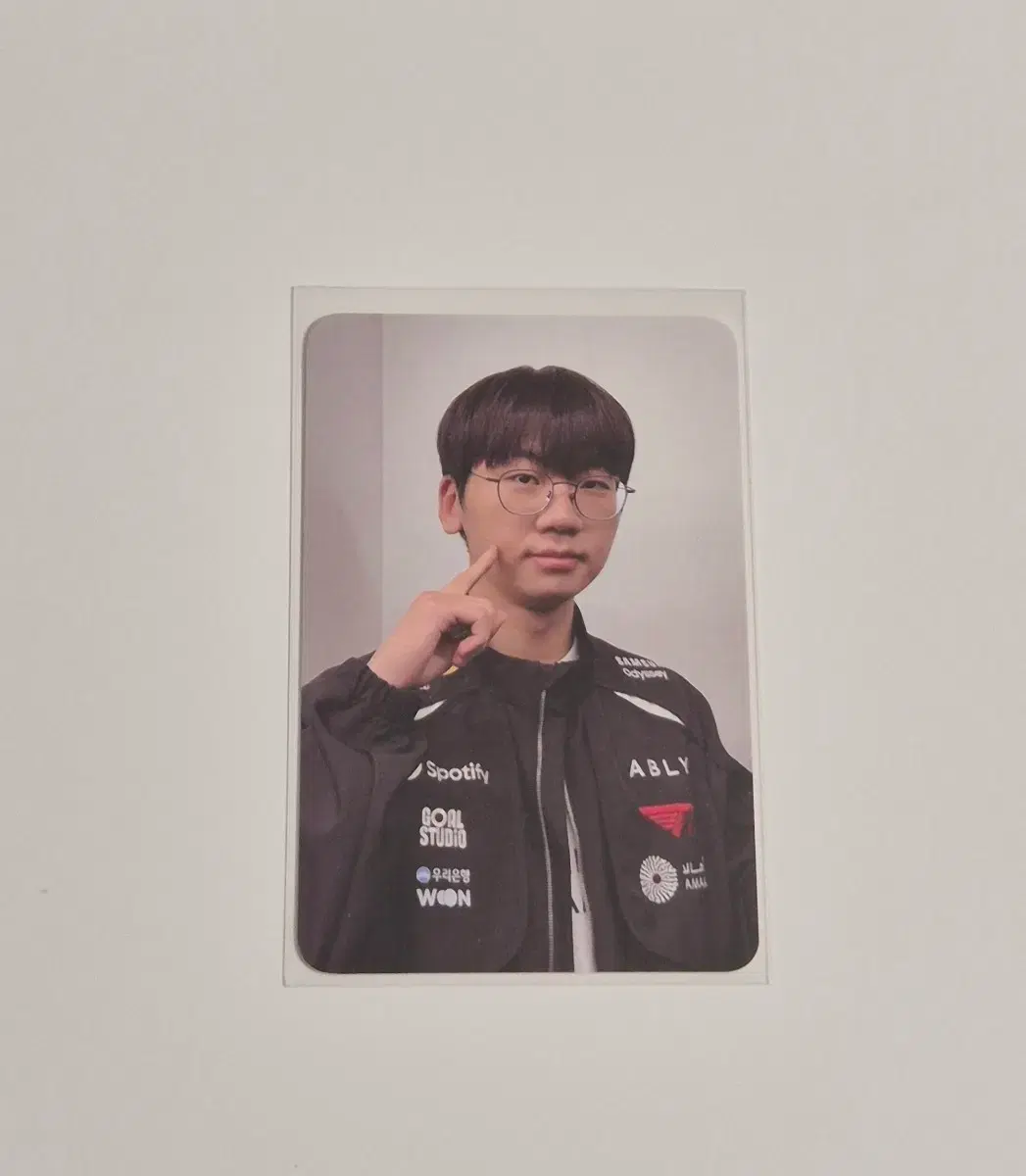 thumbnail-0